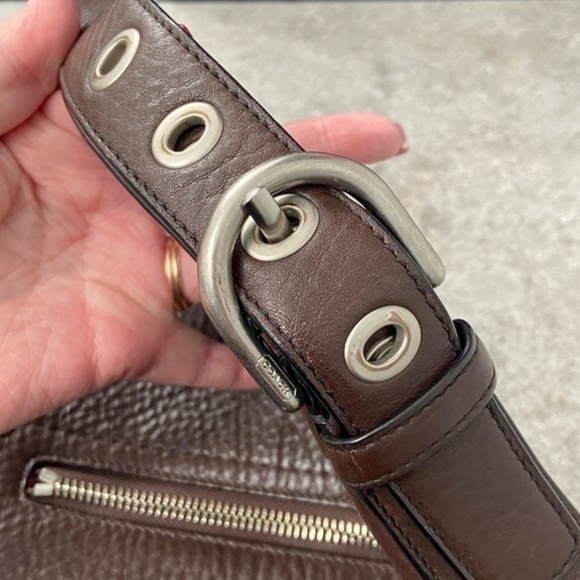 Coach Bleecker Felicia shoulder crossbody bag. - Picture 8 of 8